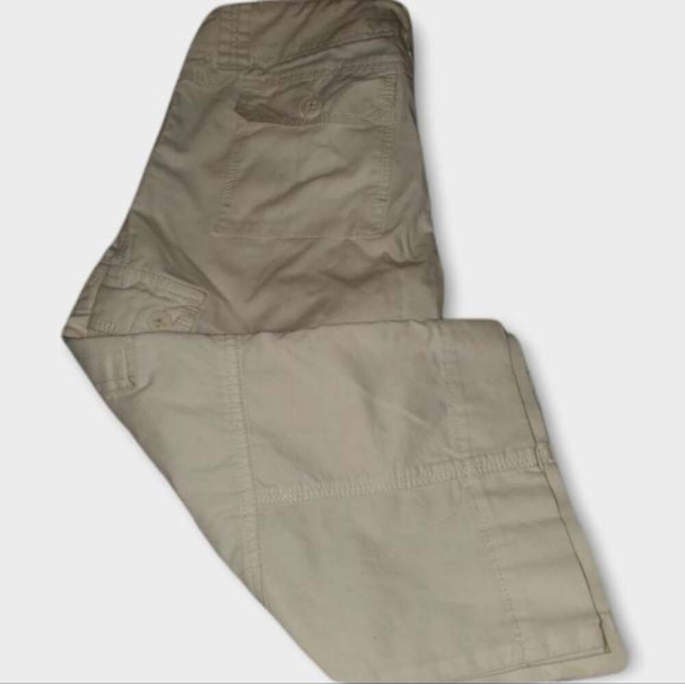 Roxy Cream Colored Capri's